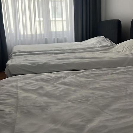 Pristina Kosovo Inn Bagian luar foto