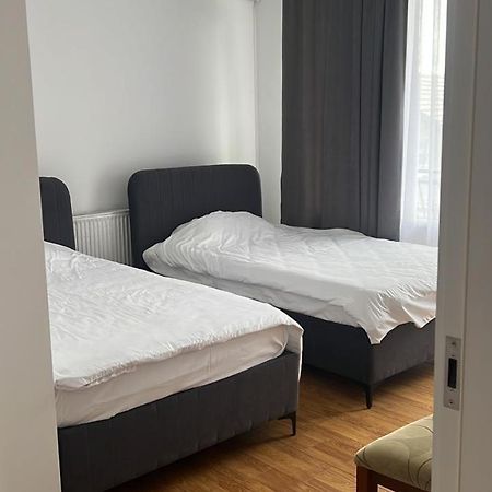 Pristina Kosovo Inn Bagian luar foto